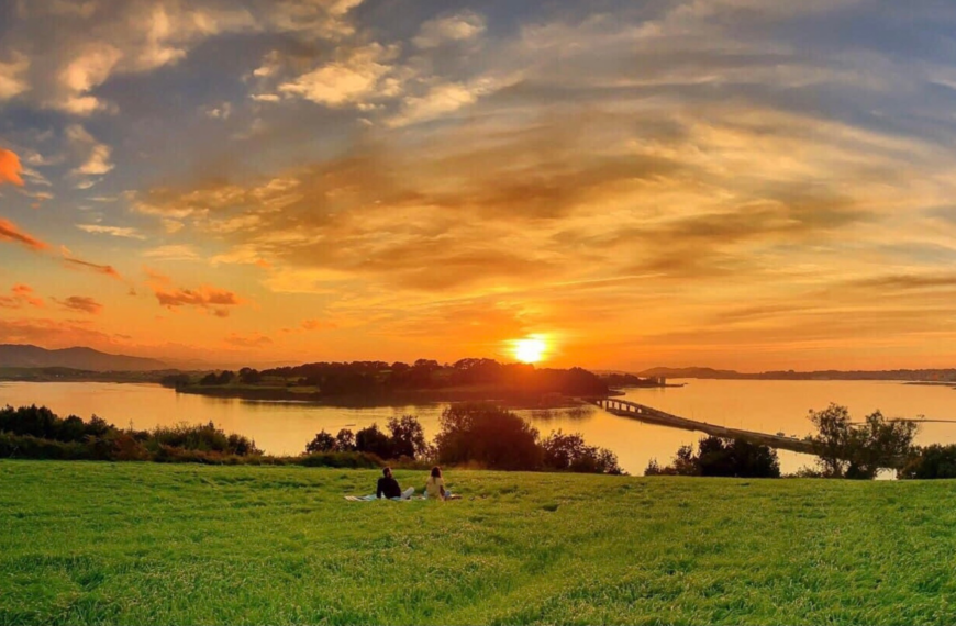 MOCIÓN SOBRE EL ACCESO A LOS SERVICIOS DE AGUA A TODOS LOS DOMICILIOS DEL AYUNTAMIENTO CON CÉDULA DE HABITABILIDAD.